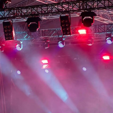 Naświetlacz LED V-TAC 20W SMD E-series czarny VT-4021 Kolor Czerwony