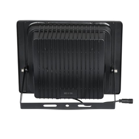 Naświetlacz LED solarny V-TAC 35W czarny IP65 pilot timer VT-100W 4000K 2450lm