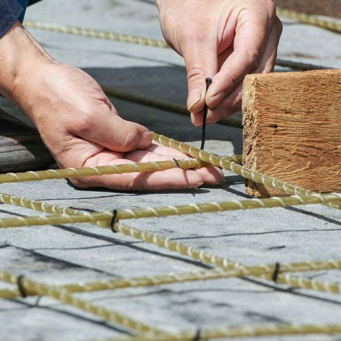 Opaski zaciskowe V-TAC 4.5x150mm czarna 22kg Nylon66 (opak. 100szt)