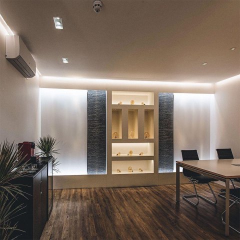 Taśma LED V-TAC SMD2835 120LED/m 8W/m 24V rolka 20metrów VT-2835 4000K 785lm