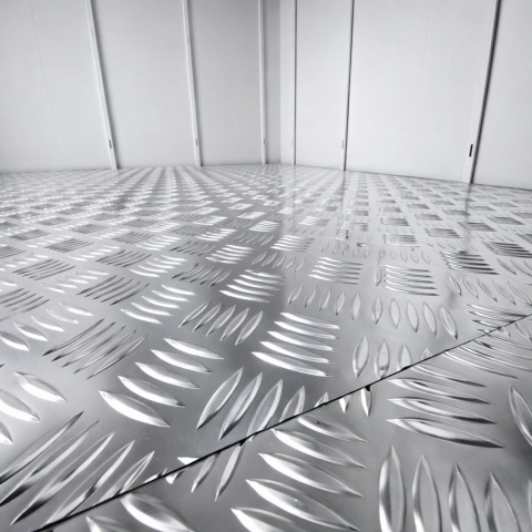 Podłoga do domku narzędziowego