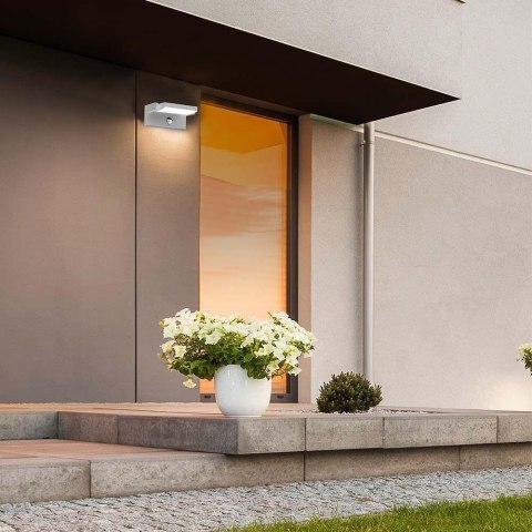 Naświetlacz elewacyjny V-TAC 17W LED czujnik ruchu biała IP65 VT-11020S 4000K 2520lm