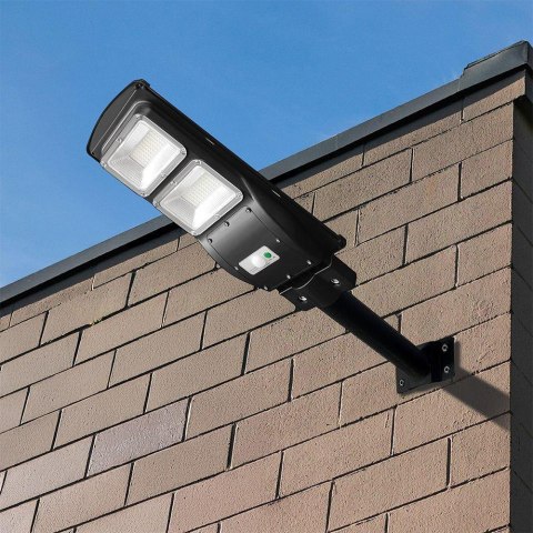 Naświetlacz oprawa uliczna LED solarna V-TAC 8W czarny VT-ST120W 6000K 1000lm