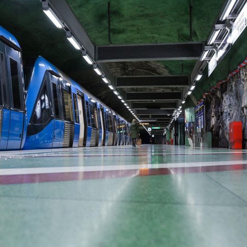 Oprawa V-TAC 20W LED belka liniowa natynkowa CREE CHIP 60cm 120Lm/W VT-8-20 6500K 2400lm 6 Lat gwarancji